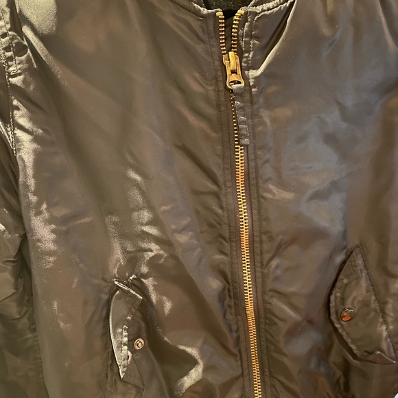 Forever 21 Bomber jacket size M black - Picture 2 of 3